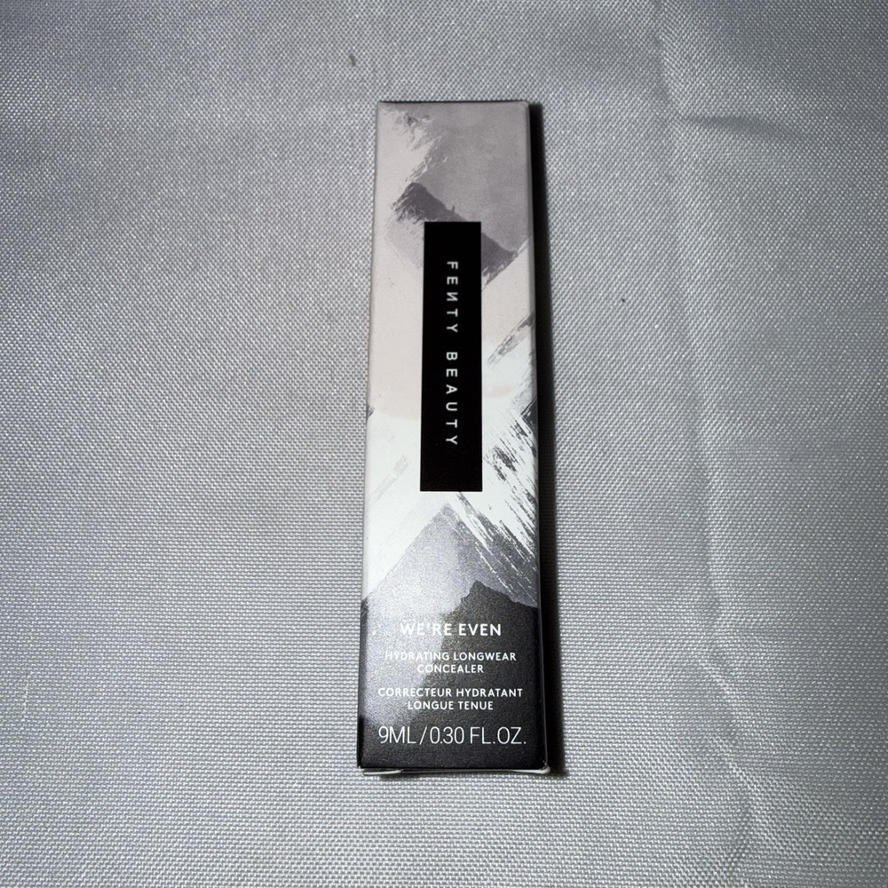 Fenty Beauty We're Even 470W Hydrating Longwear Concealer 0.30oz/9ml New W Box